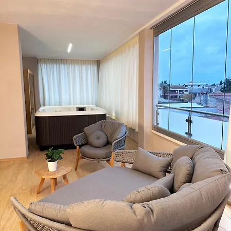 Apartment Mediterranea Aurora *